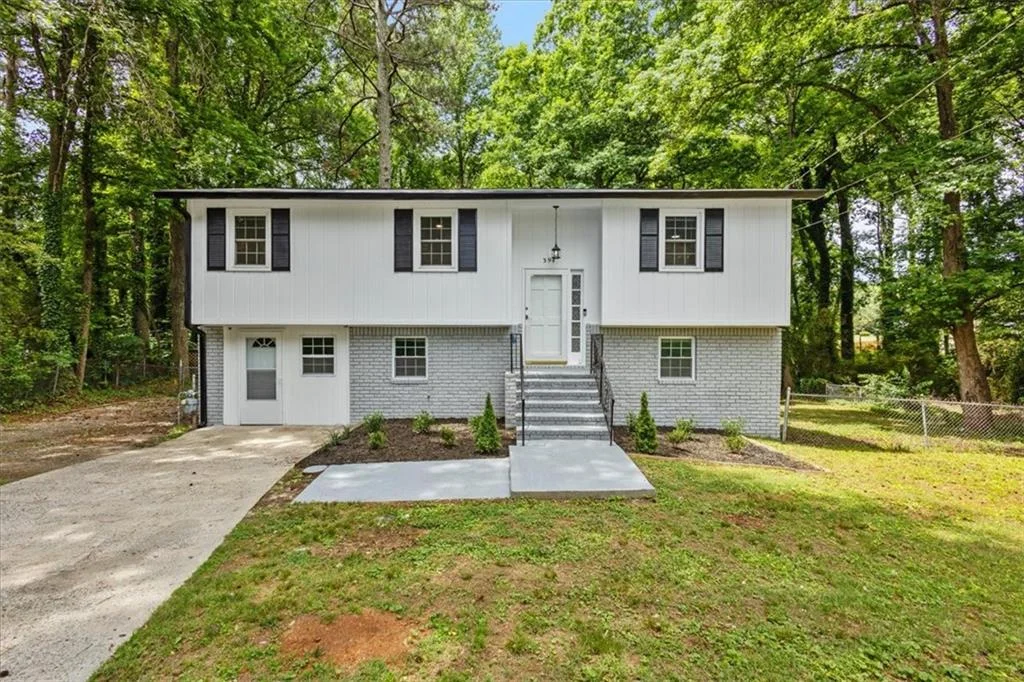 394 Burr Oak Court, Lawrenceville, GA, 30046