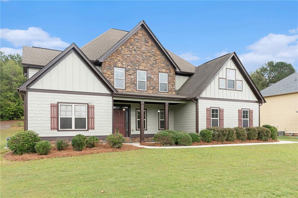 325 Ivy Lane