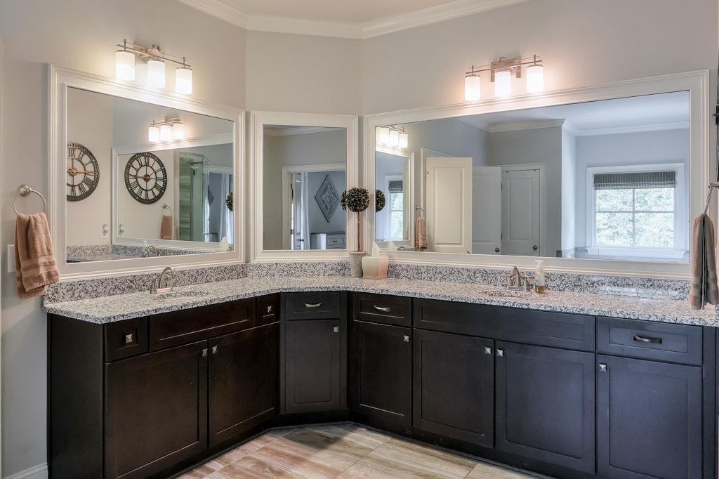 7045 Parrish Way, Cumming, Georgia image 32