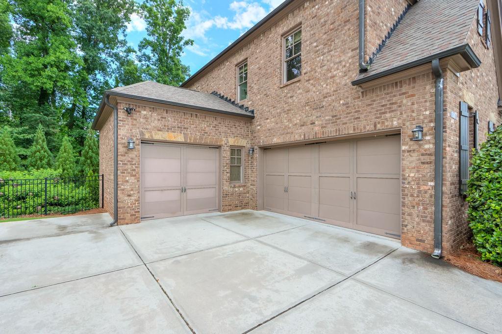 7045 Parrish Way, Cumming, Georgia image 11