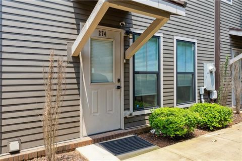 274 Estoria Street SE Atlanta GA 30316