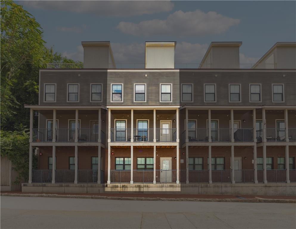 274 Estoria Street SE