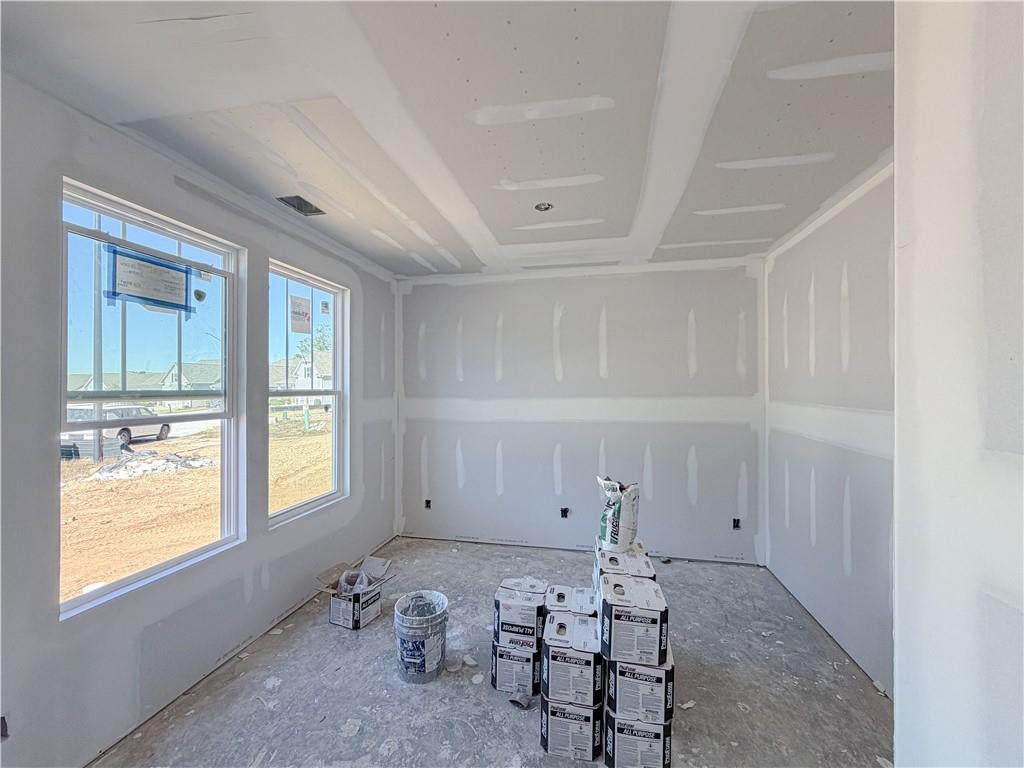 145 Rosemarry Landing