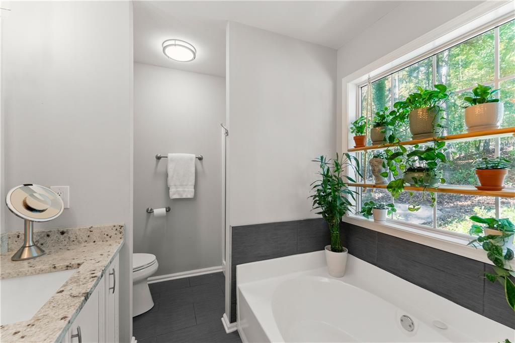 Biscayne on Lanier - Residential