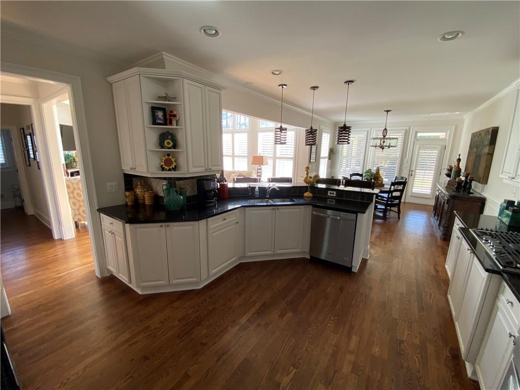 388 Golf Crest Drive, Acworth, Georgia image 6