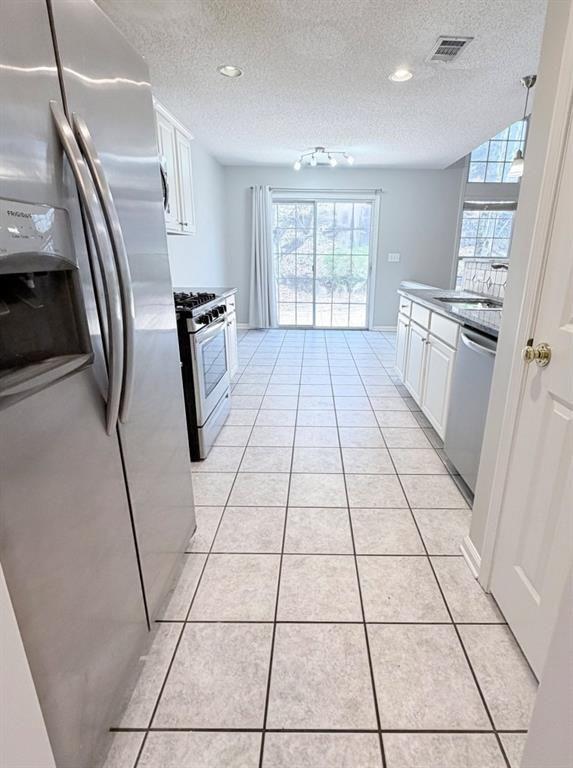 2523 Alvecot Circle