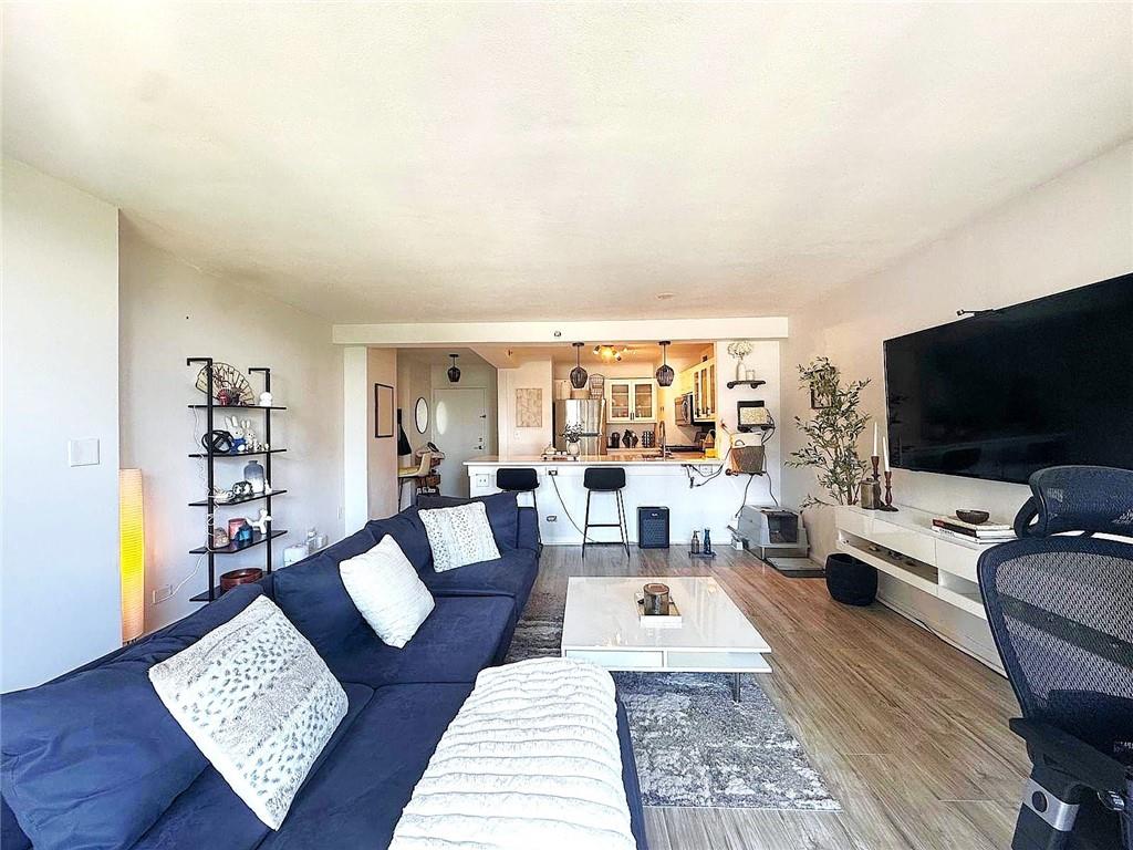 620 Peachtree Street NE 909