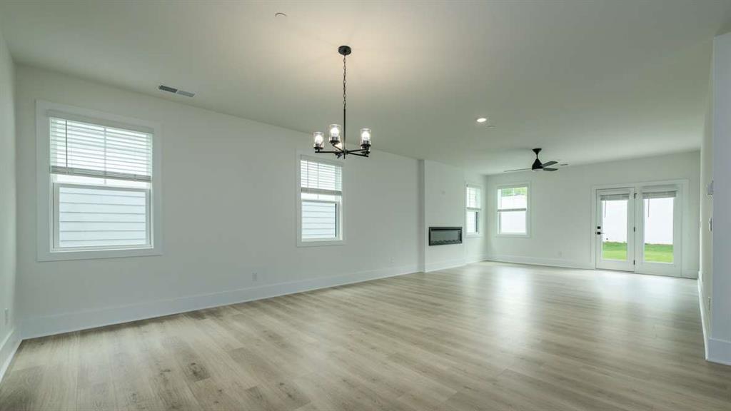 1895 Glasswing Court