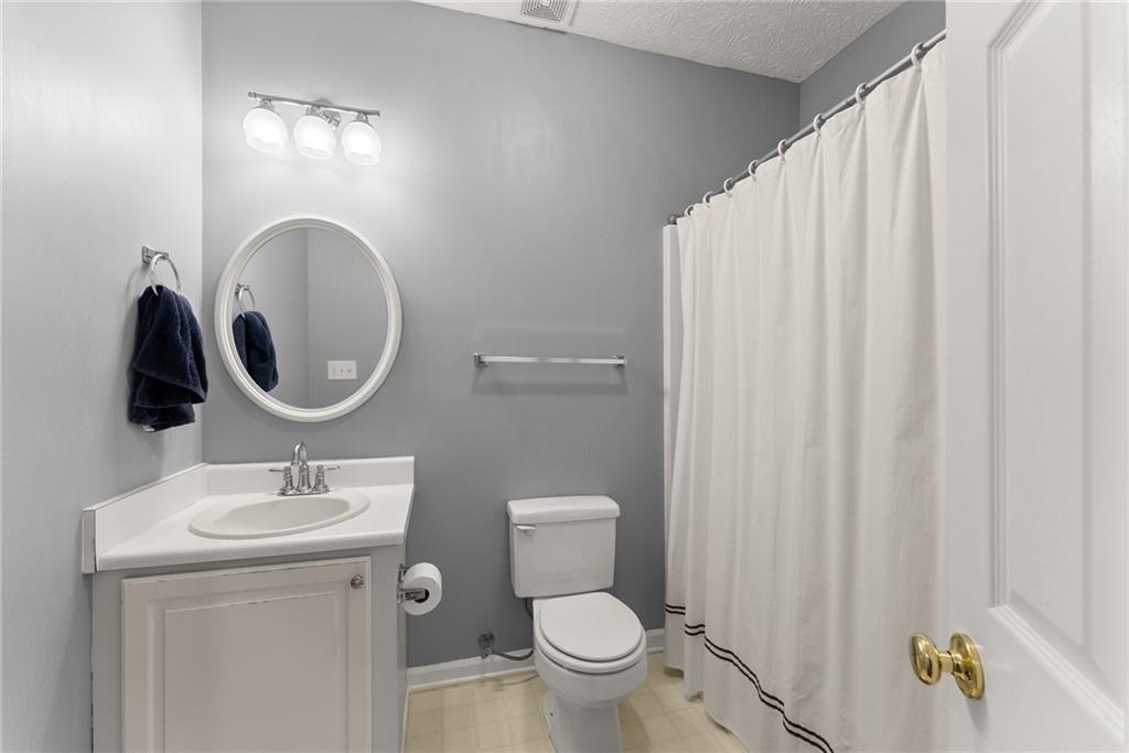 1001 Holly Drive, Gainesville, Georgia image 26