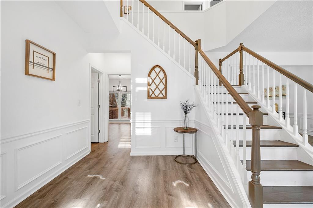 10895 Glenbarr Drive