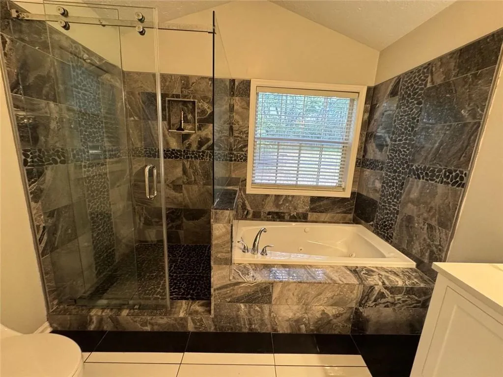 McDonough, Georgia 30253, United States, 4 Bedrooms Bedrooms, ,2 BathroomsBathrooms,Residential,Active,171296