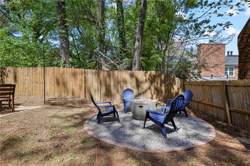 115 Courtyard Terrace, Roswell, Georgia image 30