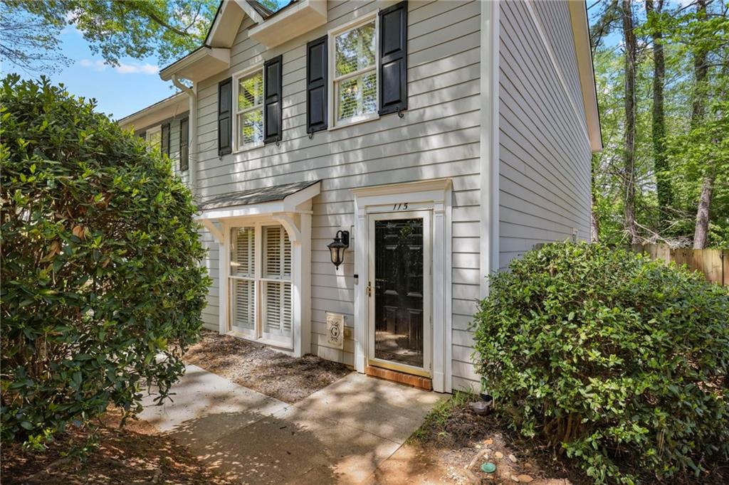 115 Courtyard Terrace, Roswell, Georgia image 1