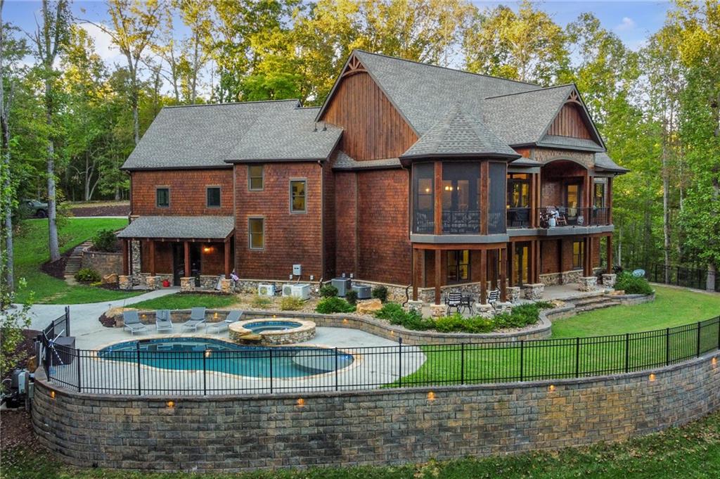 910 Miller Calhoun Road