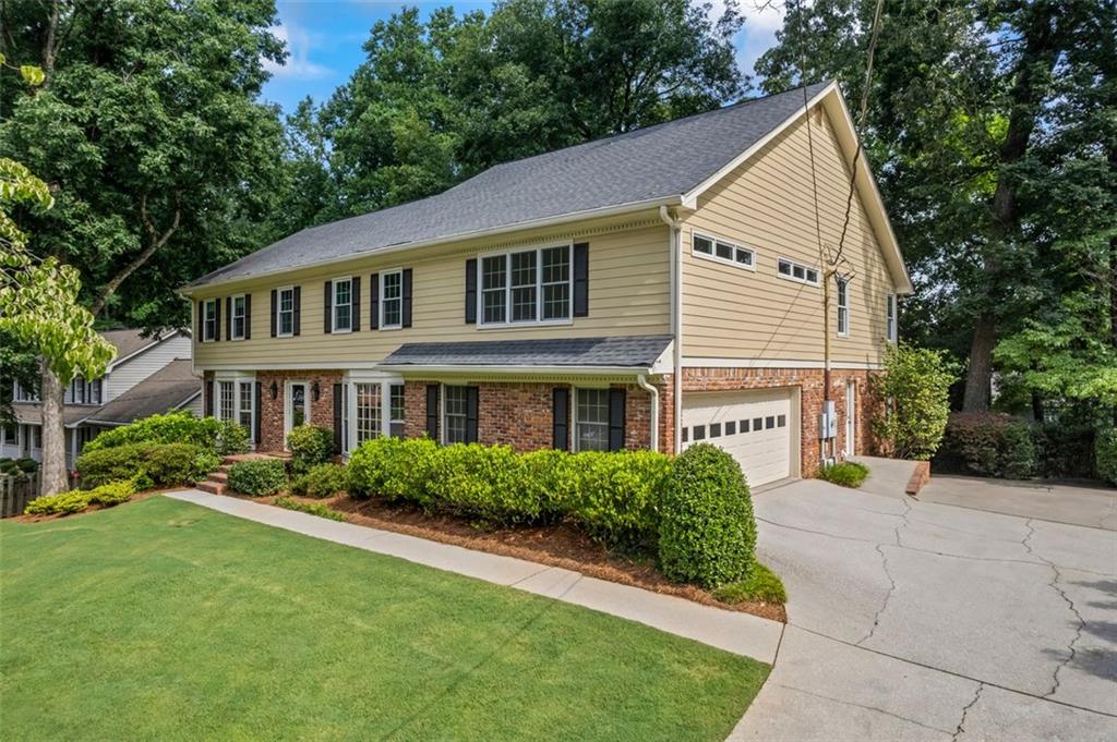 1416 Vernon Ridge Close