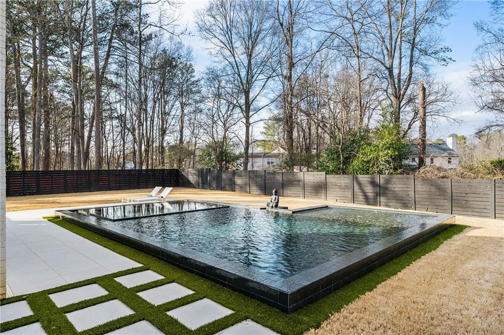 185 Pebble Trail, Alpharetta, Georgia image 17