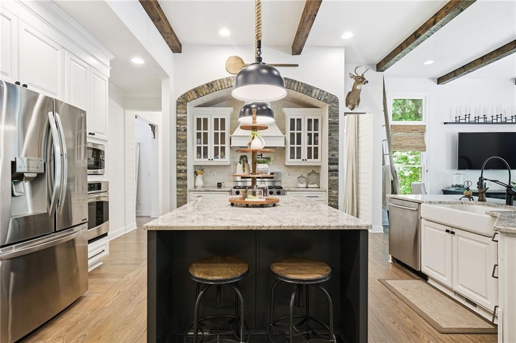 Canton, Georgia, 30115, United States, 5 Bedrooms Bedrooms, ,6 BathroomsBathrooms,Residential,Active,2045534