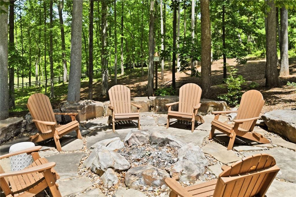 Canton, Georgia, 30115, United States, 5 Bedrooms Bedrooms, ,6 BathroomsBathrooms,Residential,Active,2045534