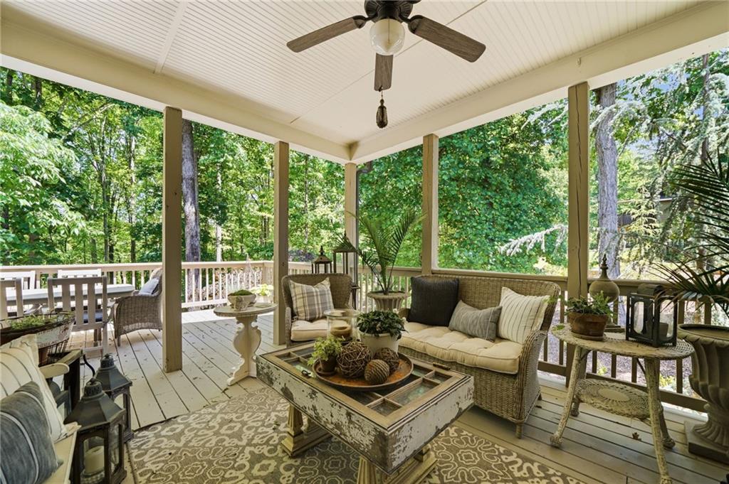 Canton, Georgia, 30115, United States, 5 Bedrooms Bedrooms, ,6 BathroomsBathrooms,Residential,Active,2045534