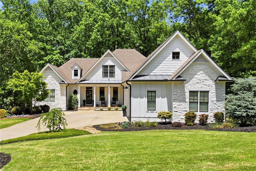 Canton, Georgia, 30115, United States, 5 Bedrooms Bedrooms, ,6 BathroomsBathrooms,Residential,Active,2045534