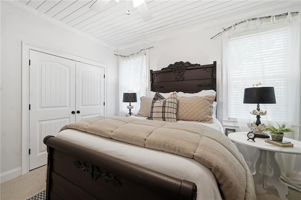 Canton, Georgia, 30115, United States, 5 Bedrooms Bedrooms, ,6 BathroomsBathrooms,Residential,Active,2045534