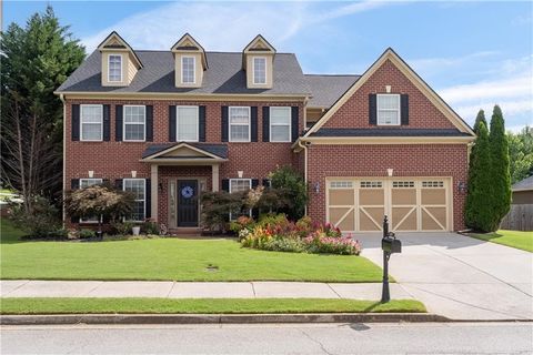 Homes For Sale - 4207 Reynolds Place<br/> Buford, GA 30518