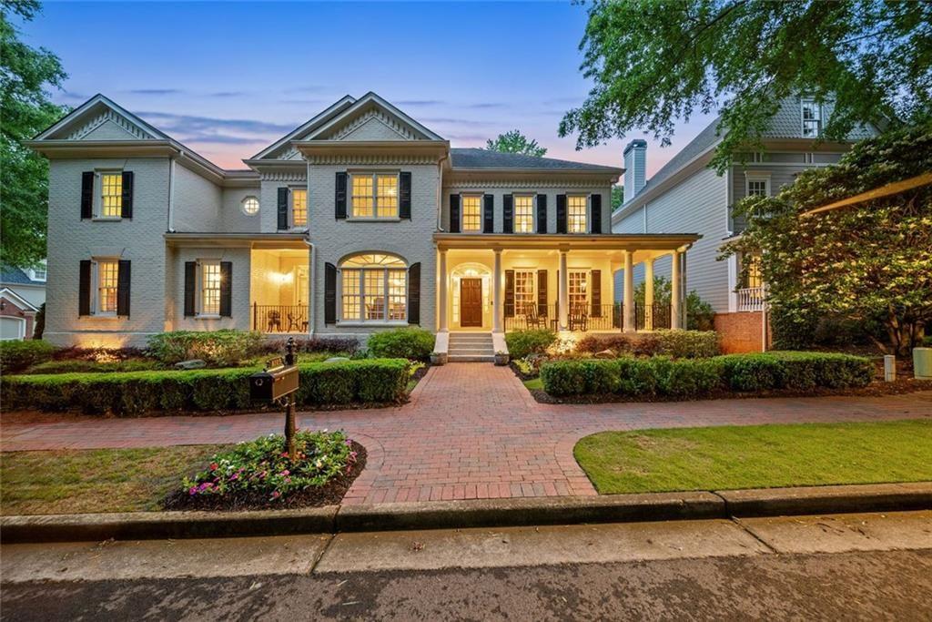 8109 Lawnview