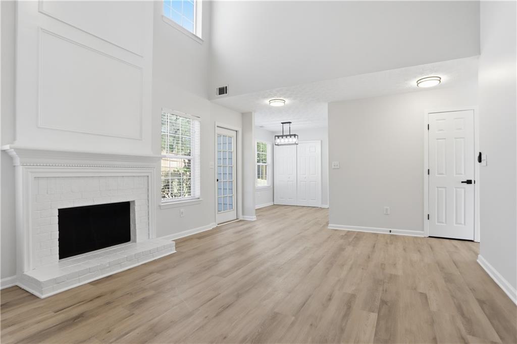 1215 Branchhill Circle