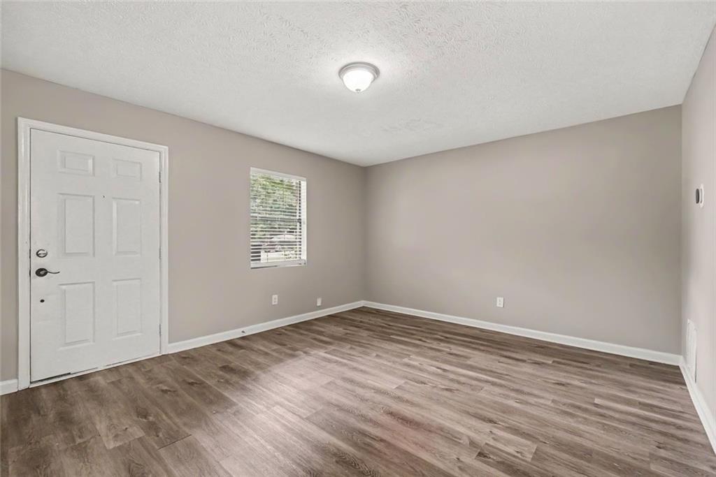 1496 Springleaf Circle SE