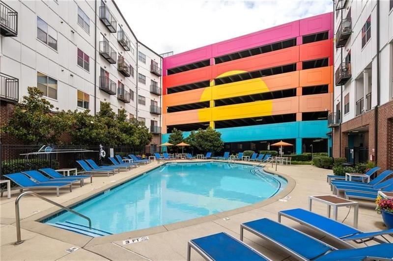 200 N Highland Avenue NE 207