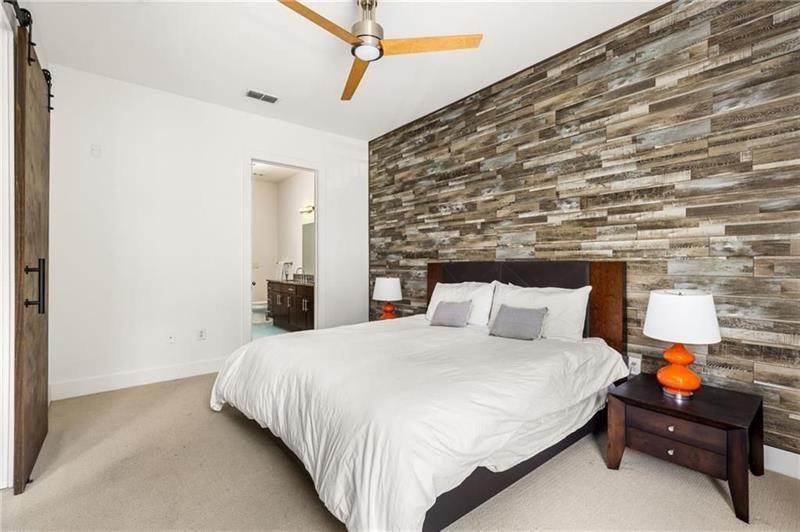 200 N Highland Avenue NE 207