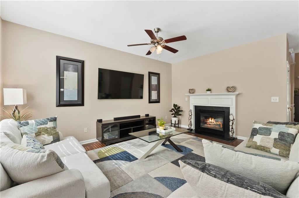 Cooper Manor - Residential