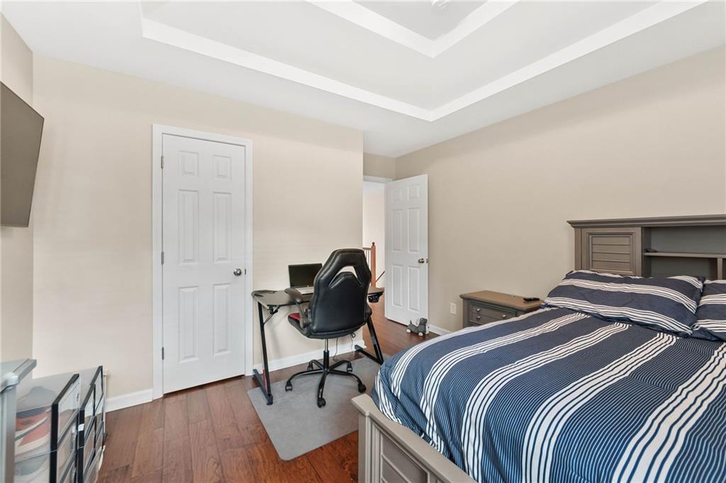 Cooper Manor - Residential