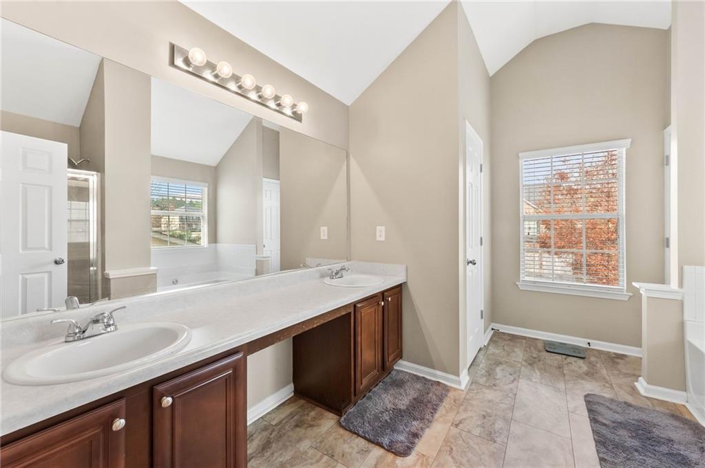 Cooper Manor - Residential