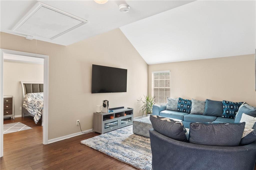 Cooper Manor - Residential