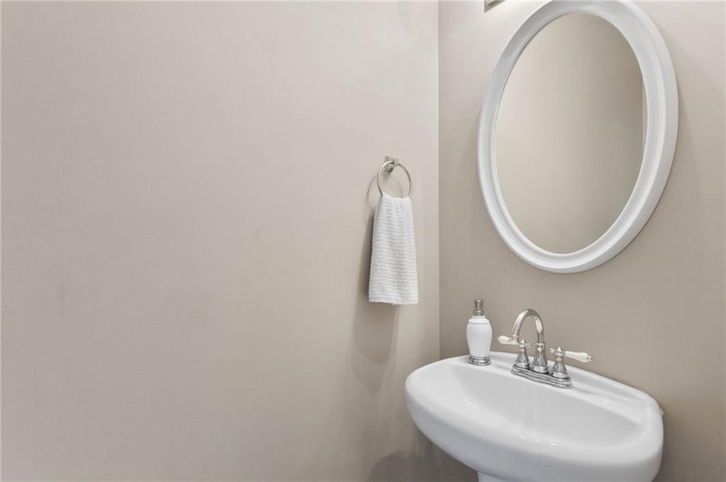 Cooper Manor - Residential