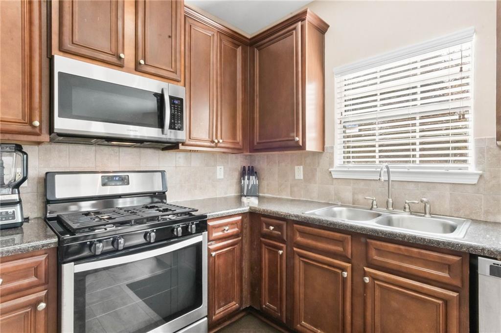 Cooper Manor - Residential