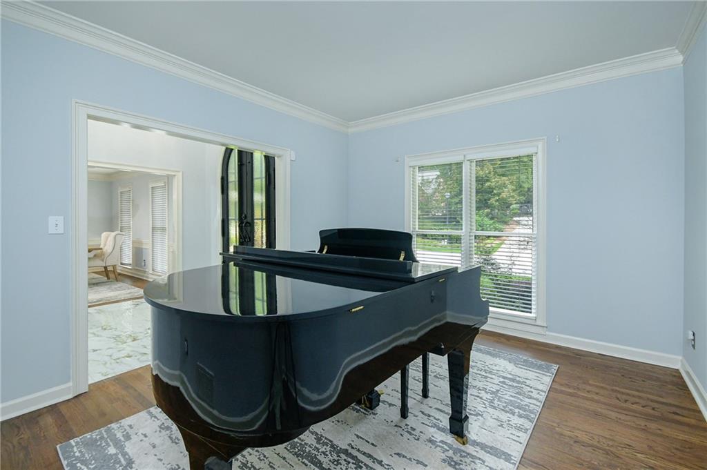 1716 Crowes Lake Court