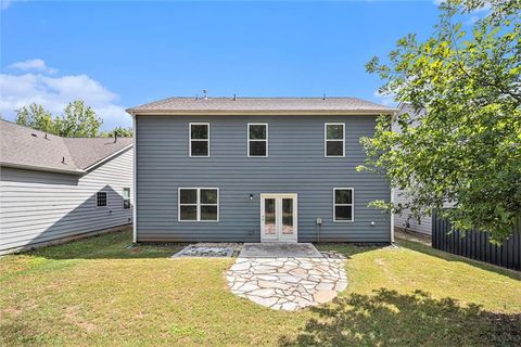 A home in Fairburn