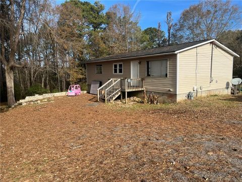 Homes For Sale - 3836 Rex Circle<br/> Rex, GA 30273