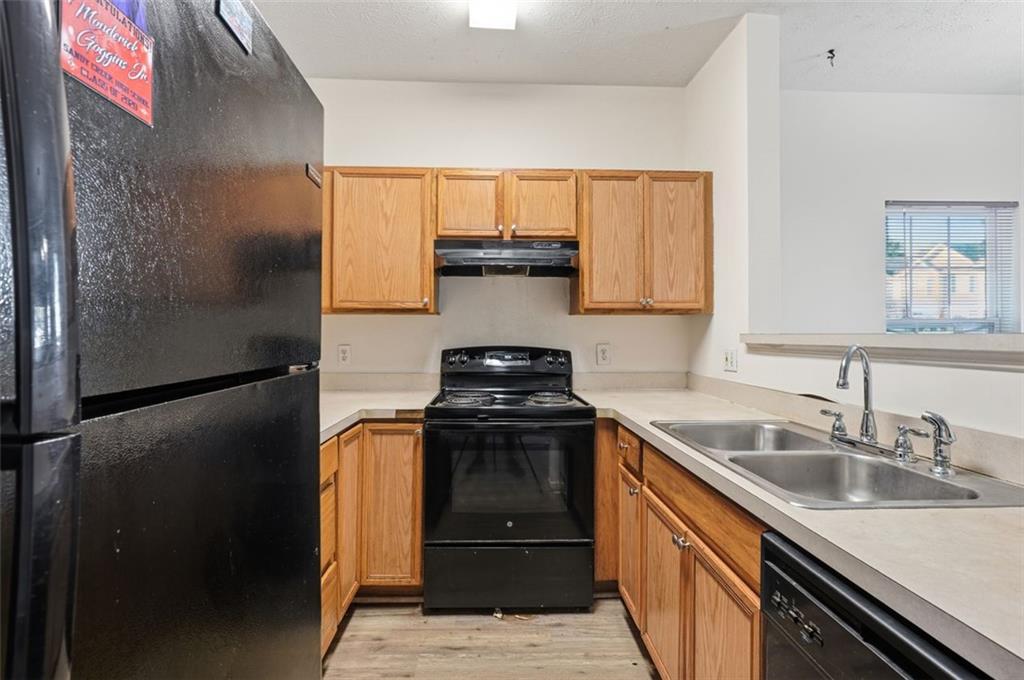 6080 Camden Forrest Cove