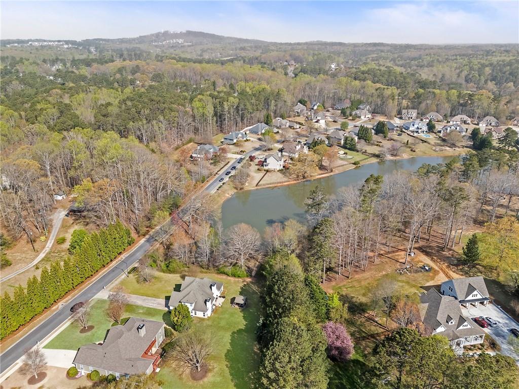 1437 Tamarack Lakes Drive, Powder Springs, Georgia image 6