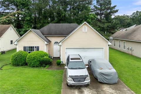 1394 Isleworth Circle Atlanta GA 30349