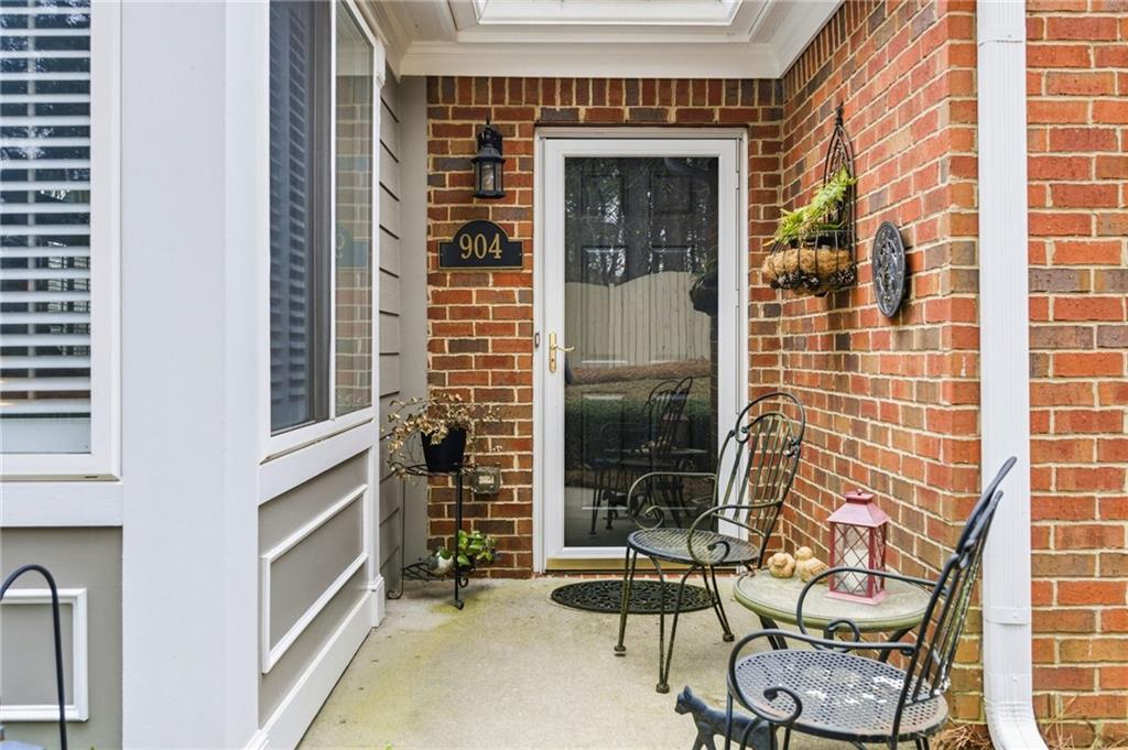 904 Burnt Hickory Circle NW 7