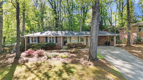 2235 Winding Way Tucker GA 30084