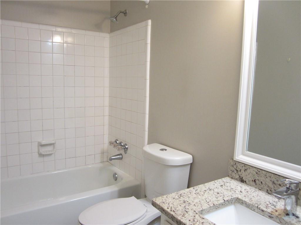 4018 Woodridge Way, Tucker, Georgia image 22