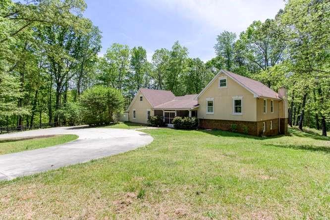 4854 Ivey Lane