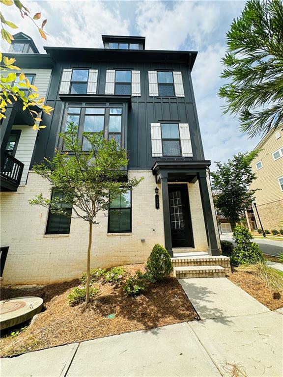 108 Caravelle Ln