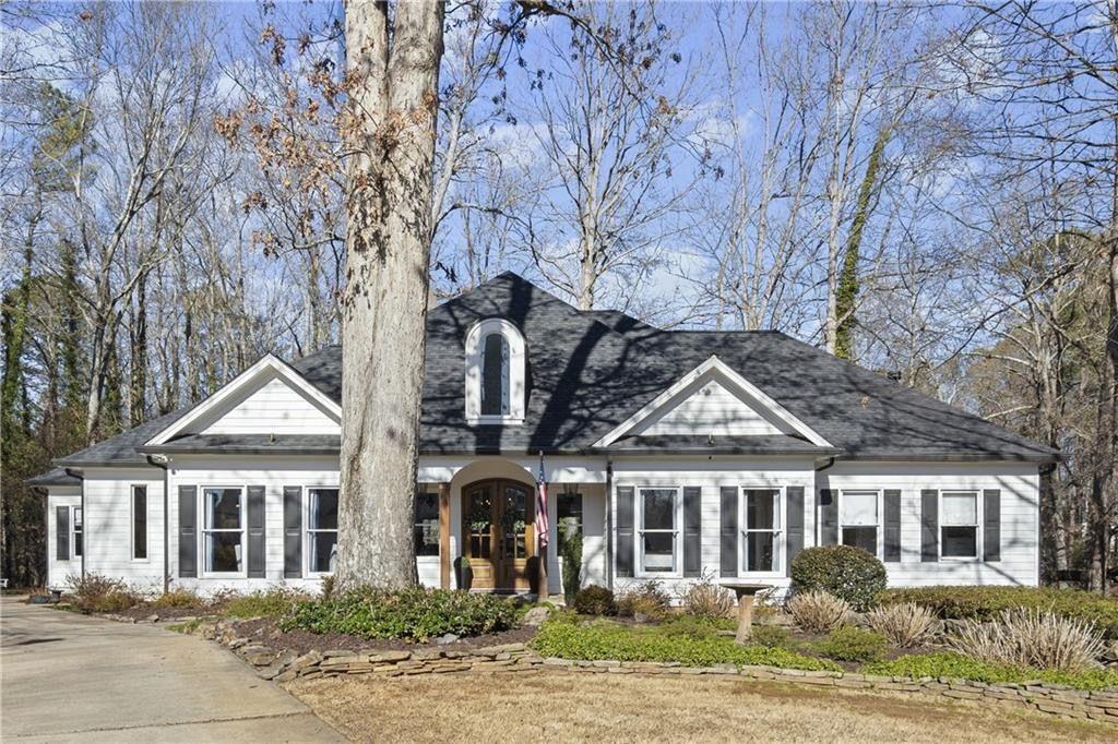 6170 Wellington Court, Cumming, Georgia image 1