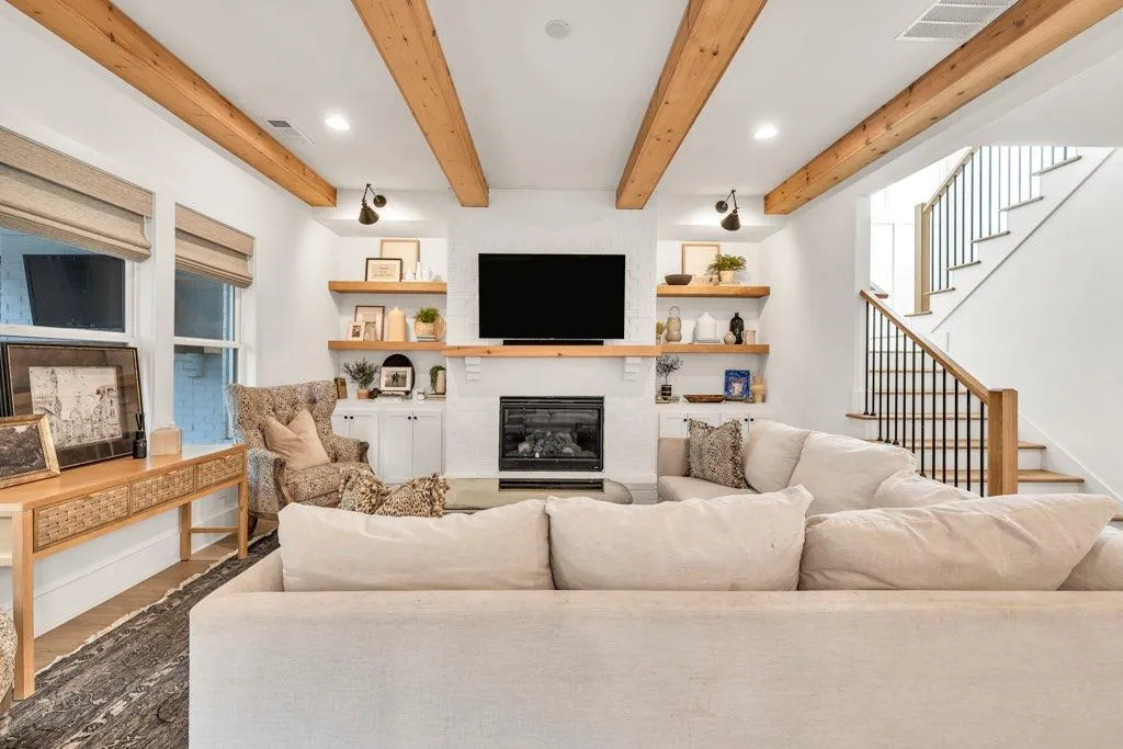 Buford, Georgia 30518, United States, 5 Bedrooms Bedrooms, ,4 BathroomsBathrooms,Residential,Active,142179